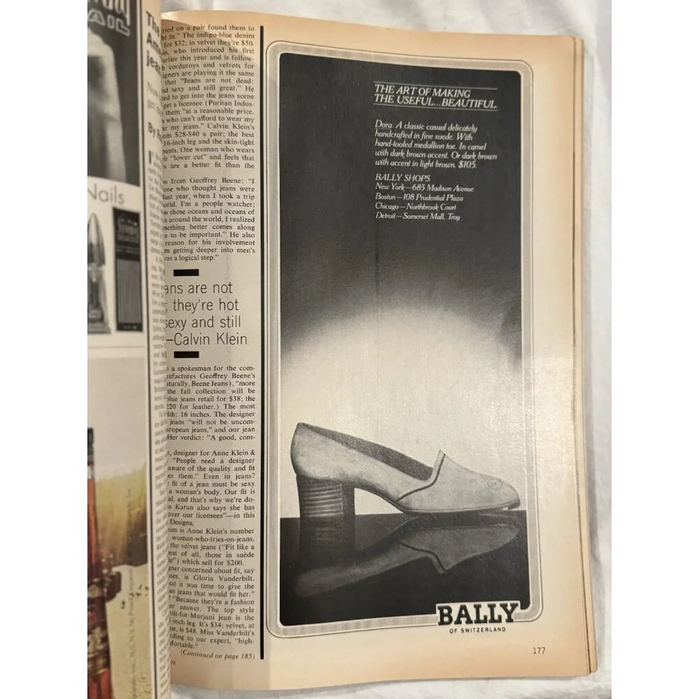 VOGUE - October 1978 - Picture 6 of 12